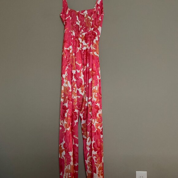 Petal and Pup Addison Jumpsuit XS Pink Coral Floral Smocked Wrap Tie Waist - Picture 7 of 7